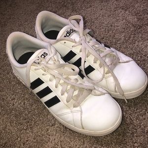 LIGHTLY USED ADIDAS SNEAKERS